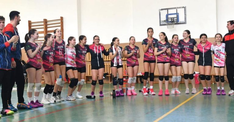 16.04.2026 Champions Sibiu U15B intră în luptă în semifinala Ligii a II-a, cu un lot format din jucătoare tinere, dornice de afirmare.